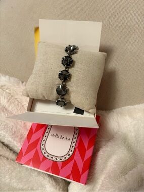 Stella & Dot Smoky Hematite Crystal Link Bracelet